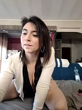 Sweet_Asia85 nude stripping on cam for live sex video chat