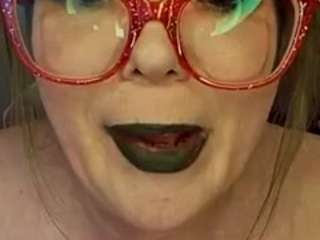 The Lusty Lavender nude and sexy before cam for live chat