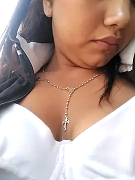 valeria__14 nude stripping on cam for live sex video chat
