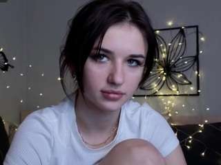 VetaTen nude and sexy before cam for live chat