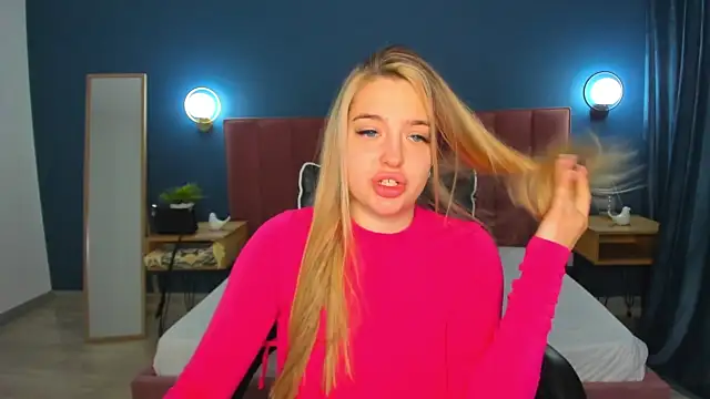 VictoriaOlson nude stripping on cam for live sex video chat