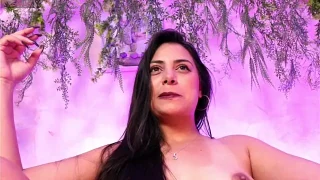 Zia_Maleen nude stripping on cam for live sex video chat