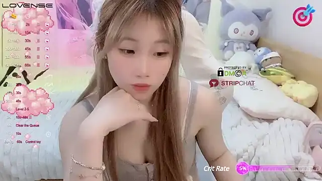 36D_Xiaoyu nude stripping on cam for live sex video chat