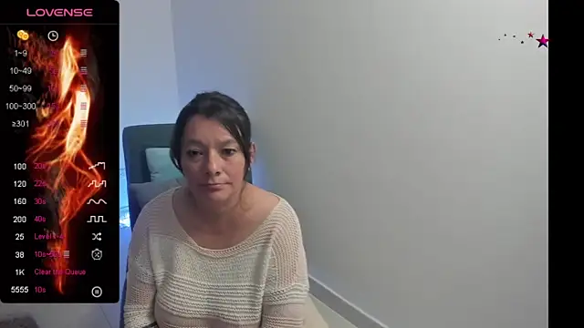 Agathaa_1 nude stripping on cam for live sex video chat