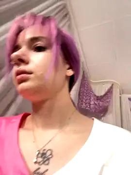 AlexaFire nude stripping on cam for live sex video chat