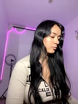 AnithaFigueroa1 nude stripping on cam for live sex video chat