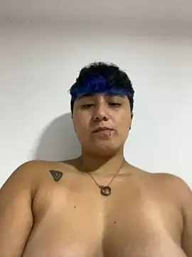 AnnikaMerliah_ nude stripping on cam for live sex video chat