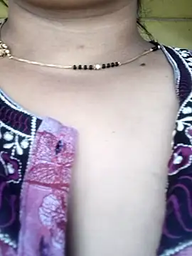 BoyAunty nude stripping on cam for live sex video chat