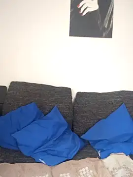 Brandi-Black nude stripping on cam for live sex video chat
