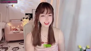 Brianna___ nude stripping on cam for live sex video chat