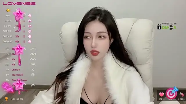 -CHLITINA_ nude stripping on cam for live sex video chat
