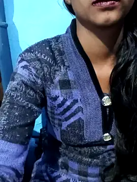 Cute_giri_ nude stripping on cam for live sex video chat