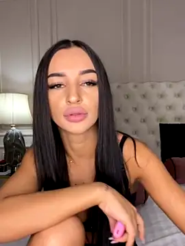 DeniseDeville nude stripping on cam for live sex video chat