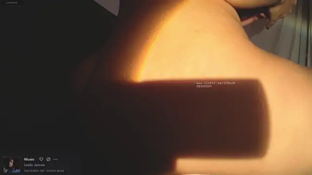 _djbae_ nude stripping on cam for live sex video chat