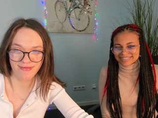 Eva-rich nude and sexy before cam for live chat
