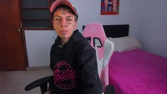 handipandapok nude stripping on cam for live sex video chat