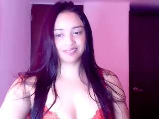 Hanna-lopezBlight nude and sexy before cam for live chat