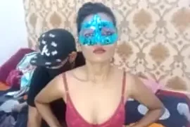 harynavi-couple nude stripping on cam for live sex video chat