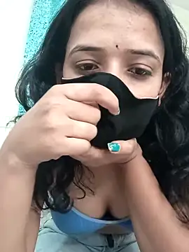 HOTAMARA nude stripping on cam for live sex video chat