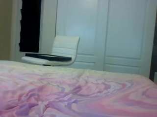 Jasmine-Gomez101 nude and sexy before cam for live chat