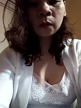Kato_love nude stripping on cam for live sex video chat