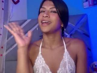 Kiimberly-cute nude and sexy before cam for live chat