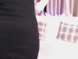 KissEllis nude and sexy before cam for live chat
