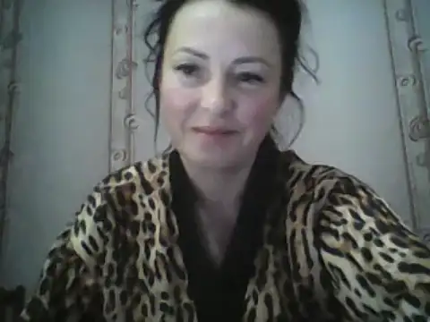 Ksenia91 nude stripping on cam for live sex video chat
