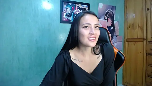 LanaBaker_ nude stripping on cam for live sex video chat