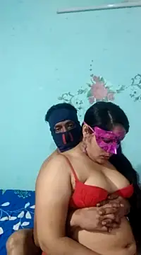 Manu_mohini nude stripping on cam for live sex video chat
