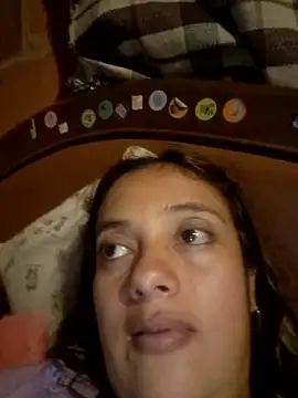 _MaripossaSexy_ nude stripping on cam for live sex video chat