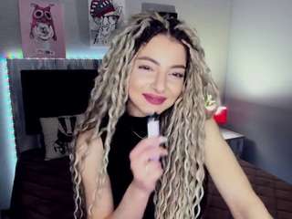 NoraVader nude and sexy before cam for live chat