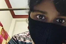 onlysree nude stripping on cam for live sex video chat
