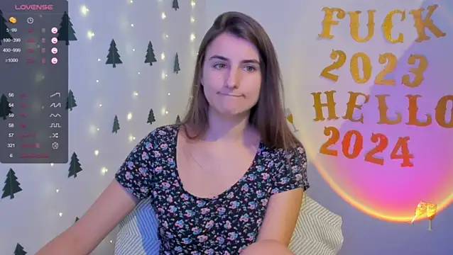 PumpkinCutiePie nude stripping on cam for live sex video chat