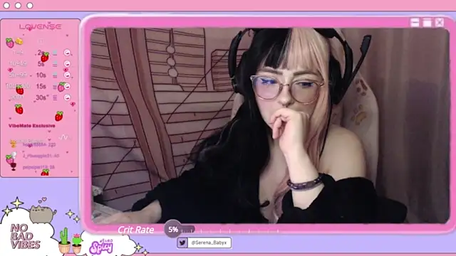 Serenaxbaby nude stripping on cam for live sex video chat