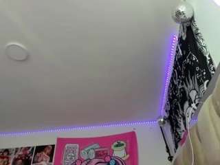Shai2023 nude and sexy before cam for live chat