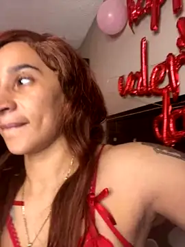 Shuggabutt nude stripping on cam for live sex video chat