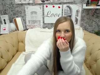 StacyCruzen nude and sexy before cam for live chat