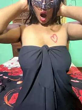 Sweet-berry-4 nude stripping on cam for live sex video chat