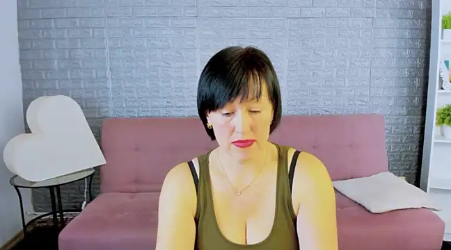Tiffany_wow nude stripping on cam for live sex video chat