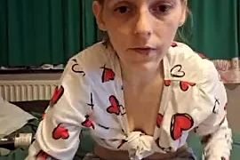 Tinkerlove nude stripping on cam for live sex video chat