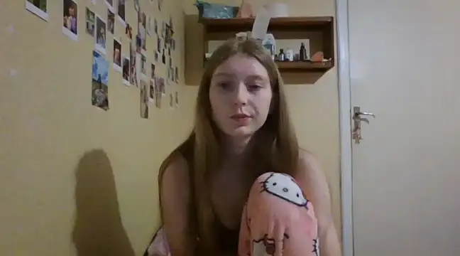 valiiiza nude stripping on cam for live sex video chat