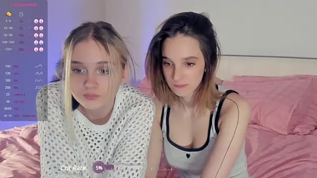 VirginiaWadee nude stripping on cam for live sex video chat