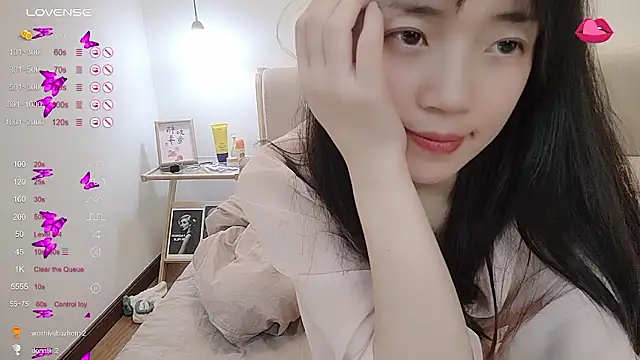 aiaiya- nude stripping on cam for live sex video chat