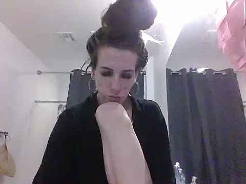 ariahblossom nude stripping on cam for live sex video chat