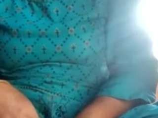 Bonnyo007 nude and sexy before cam for live chat