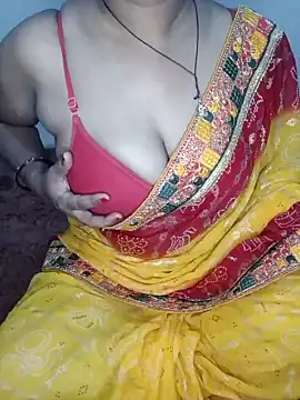 catgirlin nude stripping on cam for live sex video chat