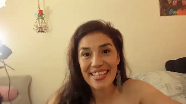 conie_28_ nude stripping on cam for live sex video chat