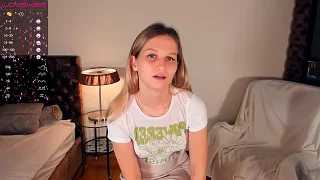 DarelleGoodhart nude stripping on cam for live sex video chat