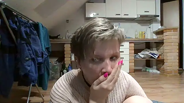 Emily_love_sweet nude stripping on cam for live sex video chat